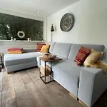 Finch Apartment *