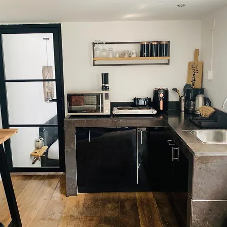 Finch Apartment